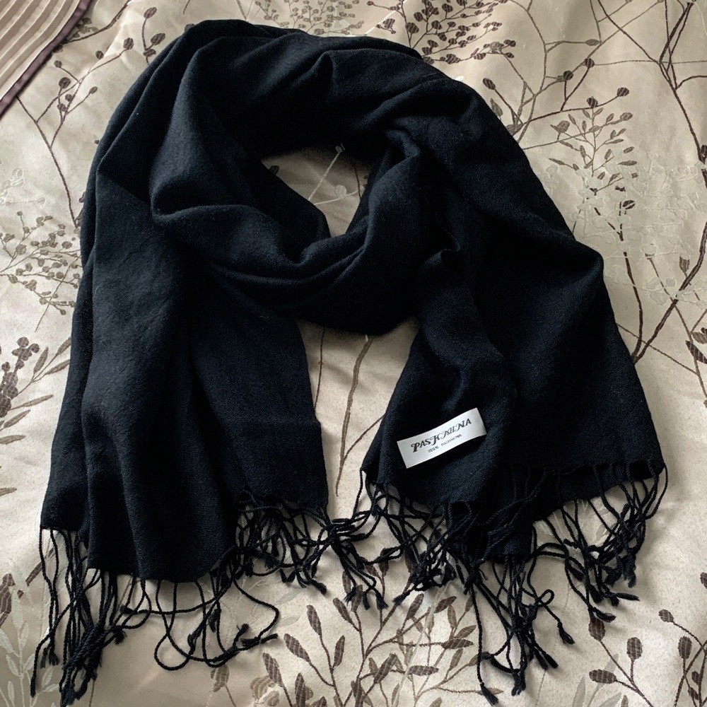 # 4/40 Pashmina Classic Black Shawl, 100% pashmina